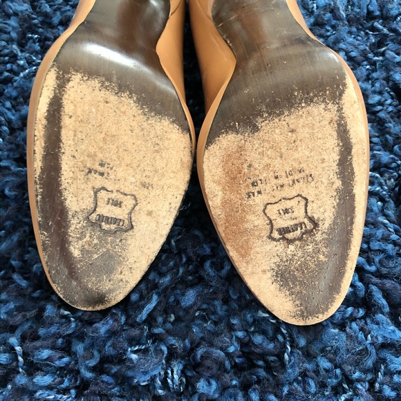 Stuart Weitzman tan heels - Picture 7 of 8